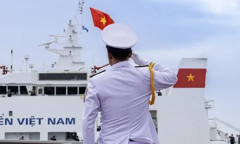 CHÙM ẢNH: Sức mạnh của lực lượng vũ trang trên biển