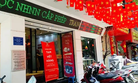 Nhiều tiệm vàng TP.HCM 'vỡ trận', Hà Nội 'cháy hàng'