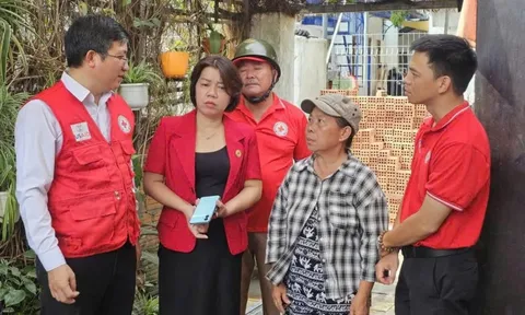 Thắp hy vọng cho người nghèo