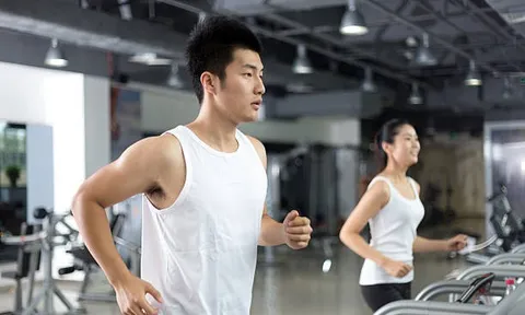Tìm ra bộ môn kéo dài tuổi thọ hiệu quả nhất với nam giới: Không phải chạy bộ hay cầu lông