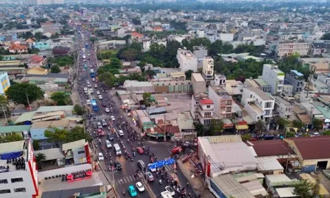 TPHCM tăng cường xử lý ùn tắc trên Quốc lộ 13 và đường Mỹ Phước - Tân Vạn