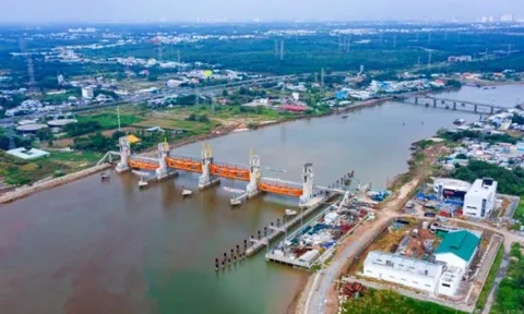Nhiều dự án chống ngập và xử lý nước thải ở TPHCM đang được triển khai ra sao?