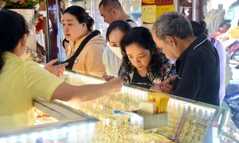 Đánh thuế giao dịch vàng