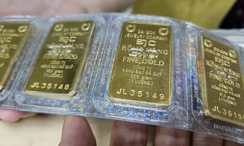 Cuối ngày 15-9, giá vàng miếng SJC trên thị trường tự do tăng trở lại