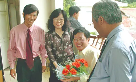Nhà báo Nguyễn Thị Hằng Nga: Trọn một cuộc đời tận hiến
