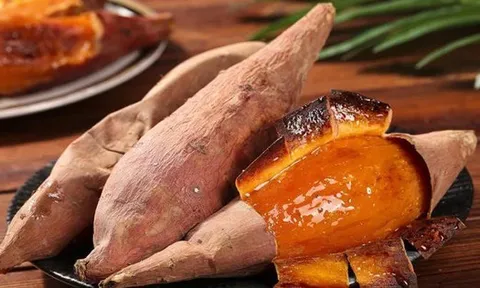 Nên mua khoai lang củ thon dài hay tròn mập? Người sành ăn chỉ mua một loại