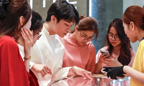 Mất ngủ vì lời hứa trả 3 chỉ vàng trong đám cưới người thân