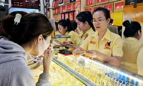 Đề xuất bán từ 1 lượng vàng trở lên mới phải nộp thuế