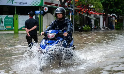 Vì sao một khu vực giữa Hà Nội mất điện 4 ngày liền?