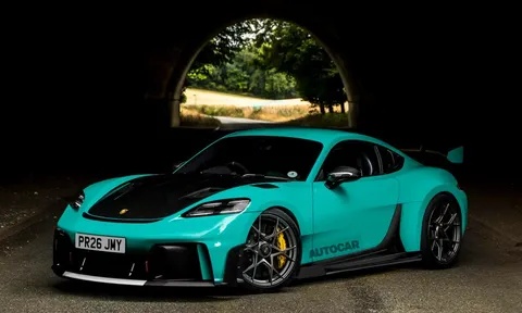 Porsche Cayman và Boxster vẫn tiếp tục sử dụng động cơ đốt trong