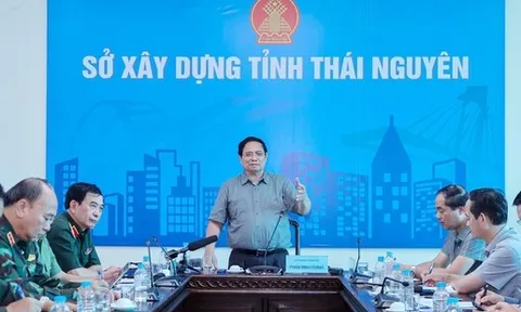 Thủ tướng chỉ đạo 9 nhiệm vụ cấp bách tại Thái Nguyên và xây dựng đường, đê kiên cố hai bên sông Cầu