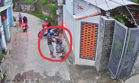 Clip 2 em nhỏ khiến kẻ trộm xe máy thất kinh bỏ chạy