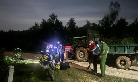 Nghẹt thở giải cứu 2 du khách Hà Lan lạc giữa rừng