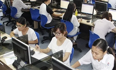 Đề xuất quy định mới về tổ chức thi đánh giá năng lực ngoại ngữ và tiếng Việt