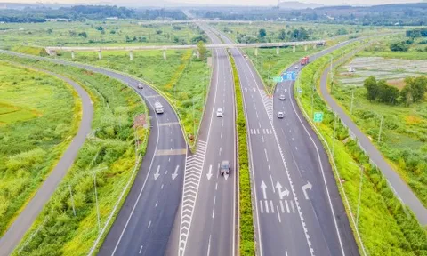 Từ hôm nay, hạn chế tốc độ trên cao tốc TPHCM – Long Thành để phục vụ mở rộng