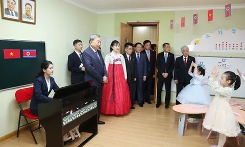 Tổng Bí thư Tô Lâm thăm Trường Mẫu giáo Kiêng Sang và lớp học mang tên Chủ tịch Hồ Chí Minh