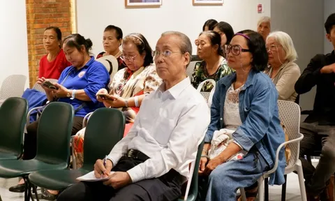 300 người cao tuổi, hàng trăm bạn trẻ và chuyên gia quy tụ về TP.HCM, tham dự ngày hội dành cho “Gen Bạc"