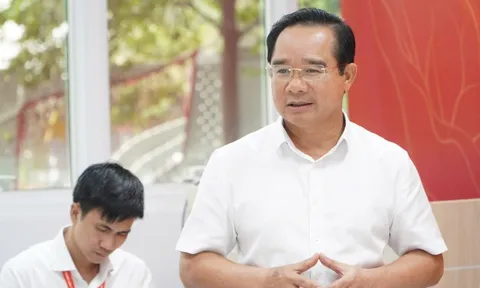 Hiến kế cho tương lai