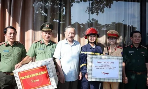 Tổng Bí thư Tô Lâm kiểm tra công tác khắc phục hậu quả bão, lụt tại Thái Nguyên