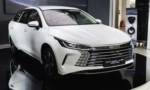 Chi tiết BYD Seal 5, sedan PHEV giá gần 700 triệu đồng