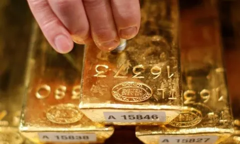 Lý do giá vàng thế giới tăng hơn 60% từ đầu năm