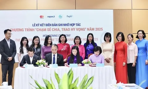 "Chạm sẻ chia, Trao hy vọng 2025" hỗ trợ tầm soát ung thư miễn phí cho phụ nữ