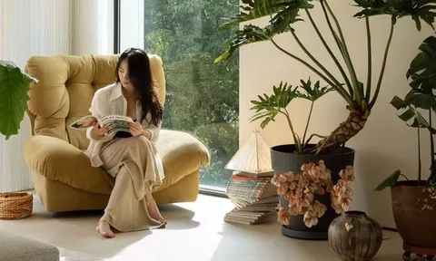 Nhà có cửa đặt sai, làm mãi cũng không giàu