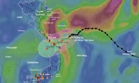 Chiều nay bão Thần Gió (bão số 12) hướng vào vùng biển từ Thừa Thiên - Huế đến Quảng Ngãi