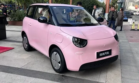 Mẫu xe điện mini này có cửa nếu về Việt Nam?