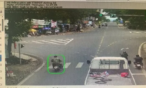 1 phụ nữ điều khiển xe máy vi phạm giao thông 7 lần trong 7 ngày