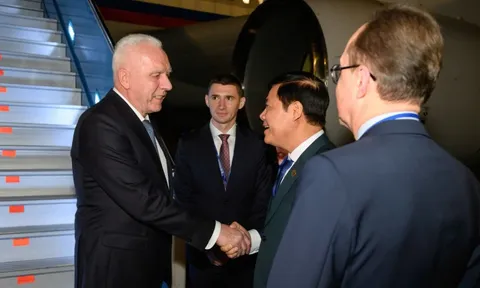 Đoàn đại biểu Nga đến Hà Nội dự Lễ mở ký Công ước Liên hợp quốc