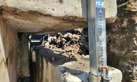 Cầu Bình Phước 1 đã được “thần đèn” nâng lên 20cm 