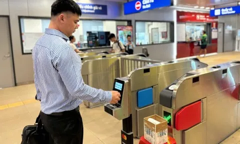 Thêm 5 nhà ga metro số 1 dừng bán vé giấy từ ngày 1/11