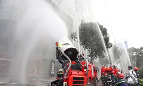1.300 người tham gia diễn tập PCCC tại tòa nhà Saigon Centre