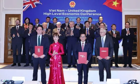 Việt - Anh: Đối tác chiến lược toàn diện