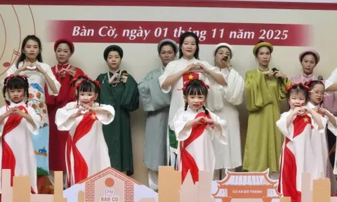 600 thí sinh tranh tài tại hội thi văn nghệ ‘Âm vang tiếng hát Bàn Cờ’