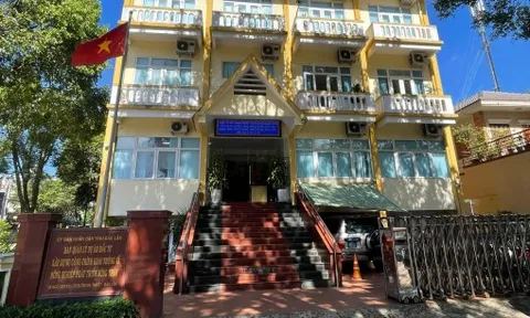 Miễn nhiệm chức vụ một phó giám đốc 'siêu ban' ở Đắk Lắk