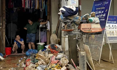 Chính phủ hỗ trợ khẩn cấp Đà Nẵng 100 tỉ đồng khắc phục thiệt hại do mưa lũ