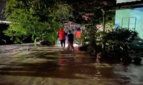 Vỡ hồ chứa nước, 3 người trong gia đình bị cuốn trôi