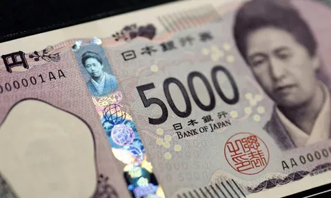 Đồng yen Nhật rơi tự do