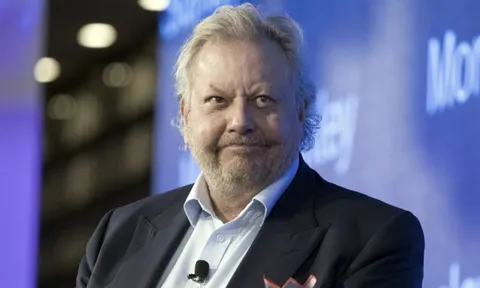 Tỷ phú Australia 'mất' hơn 1 tỷ USD sau khi công ty bị khám xét