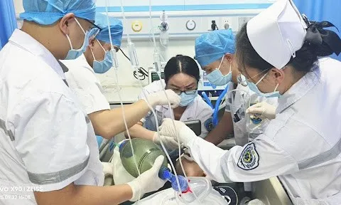 Người phụ nữ cả đời không hút thuốc vẫn mắc ung thư phổi nghiêm trọng, bác sĩ chỉ ra: Nguyên nhân nằm ngay trong nhà