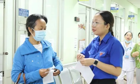 Nhiều cơ sở ngưng hợp đồng khám chữa bệnh BHYT, người dân TP HCM cần biết