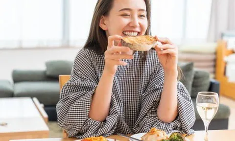 Người ăn bánh mì thường xuyên vào bữa sáng, cơ thể có thể xuất hiện 4 thay đổi “bất thường” này