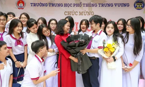 Nhà giáo: Vai trò to lớn, vị thế quan trọng