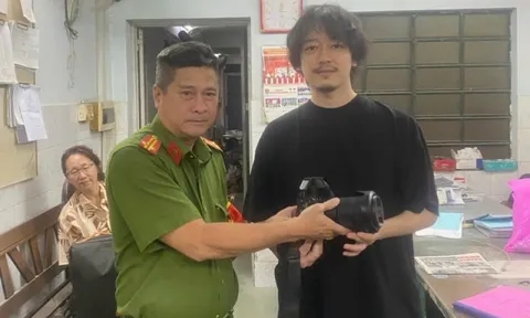 Trích xuất camera, tìm máy ảnh bị mất cho du khách Nhật Bản