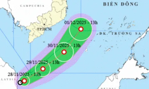 Kỳ lạ về áp thấp nhiệt đới hiếm gặp sắp vào Biển Đông