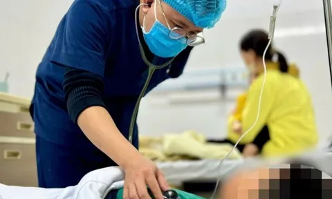 Căn bệnh đang bùng phát khiến người trẻ kiệt sức, trẻ nhỏ nhập viện hàng loạt, biến chứng phổi nhanh