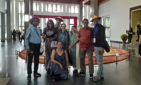 NHỮNG NGƯỜI VẼ LẠI ĐỜI MÌNH: Hành trình rực rỡ của Bình Thuận