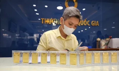 Sáng 3-12, giá vàng miếng SJC biến động liên tục